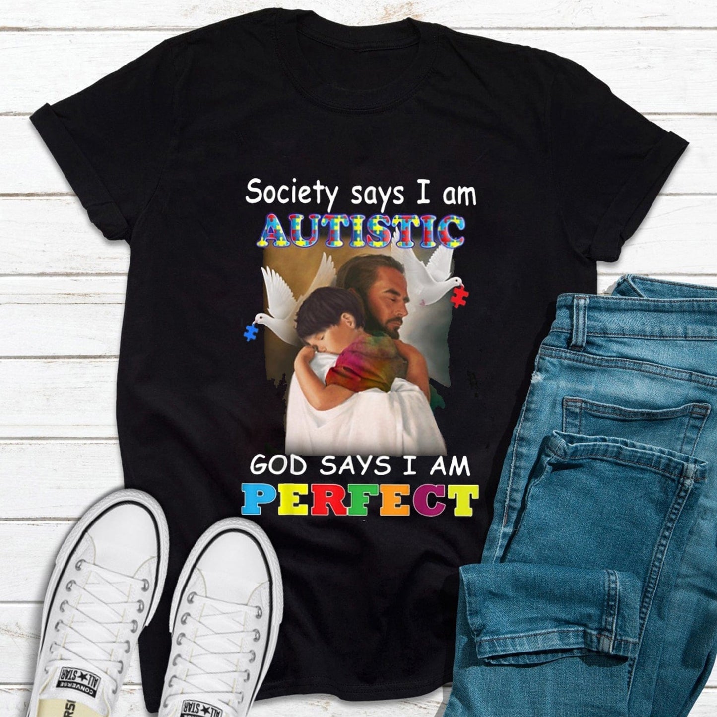 La sociedad dice que soy autista. Dios dice que soy perfecto. Camiseta de autismo