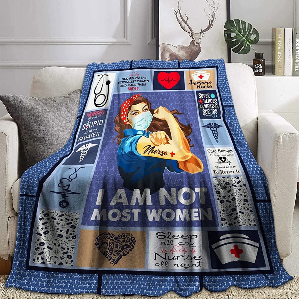 Enfermera, no soy la mayoría de las mujeres. Feliz Día Internacional de la Enfermera. Manta de vellón y sherpa