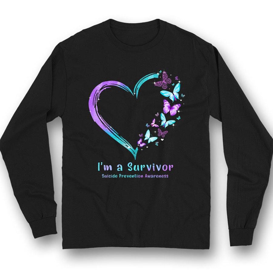 Camiseta con el mensaje "Soy un sobreviviente" para concienciar sobre la prevención del suicidio y el corazón de mariposa