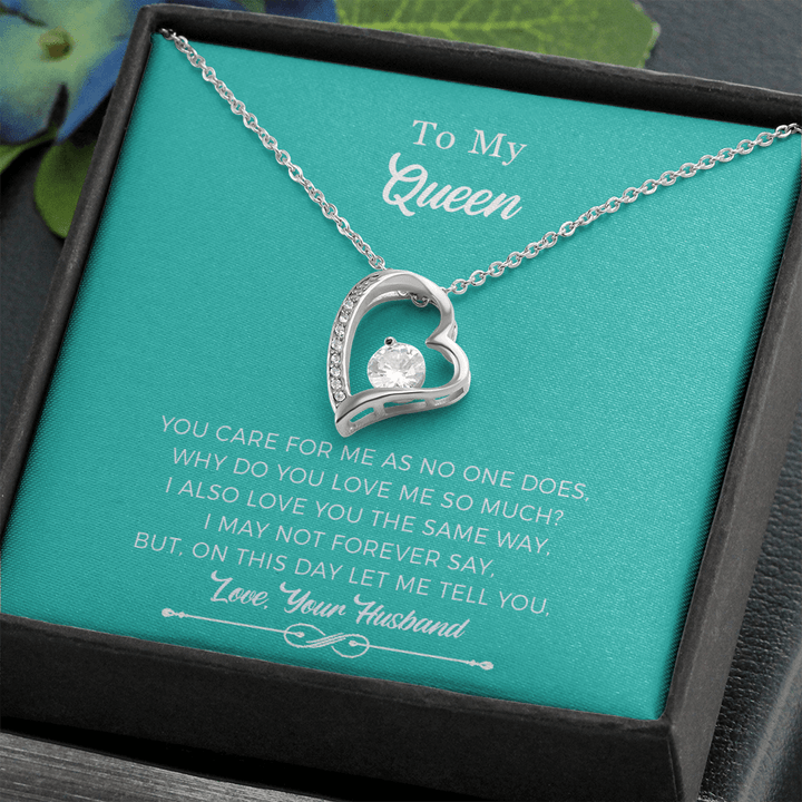 Para mi reina collar de mi esposo: me cuidas como nadie lo hace, ¿por qué me amas tanto?