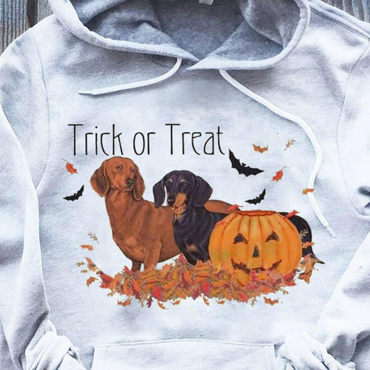 Camisetas de Halloween con tema de perro salchicha y truco o trato