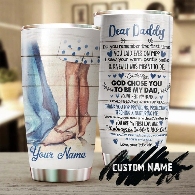Vaso personalizado para el Día del Padre con el texto "Querido papá" como regalo de parte de la hija