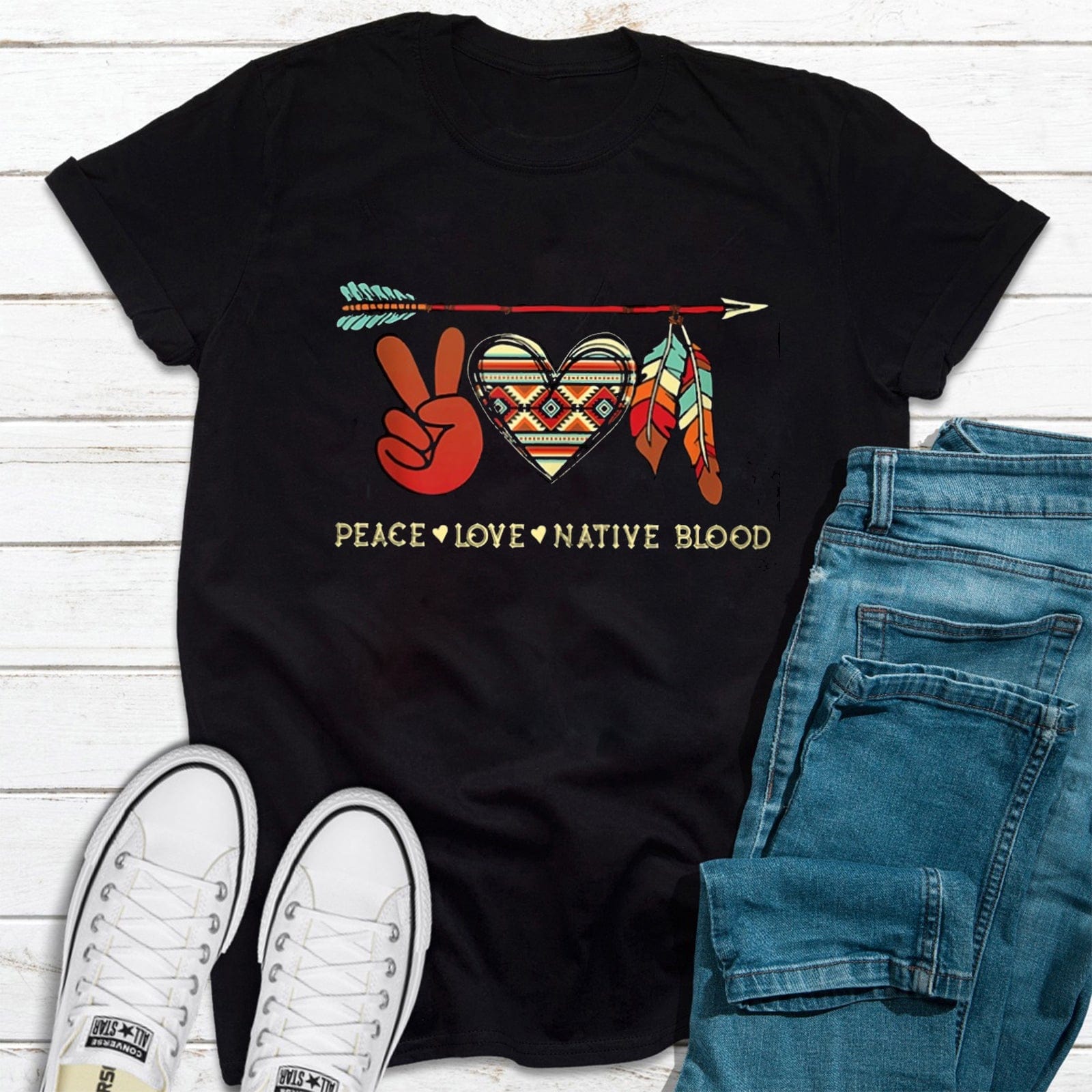 Camisetas de paz, amor y sangre nativa de los nativos americanos