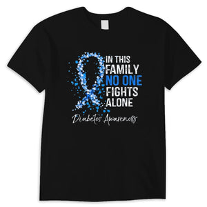 En esta familia nadie lucha solo Camiseta Concientización sobre la diabetes