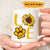 Taza personalizada para amantes de los perros: patas, girasoles y amor con el nombre de tu perro