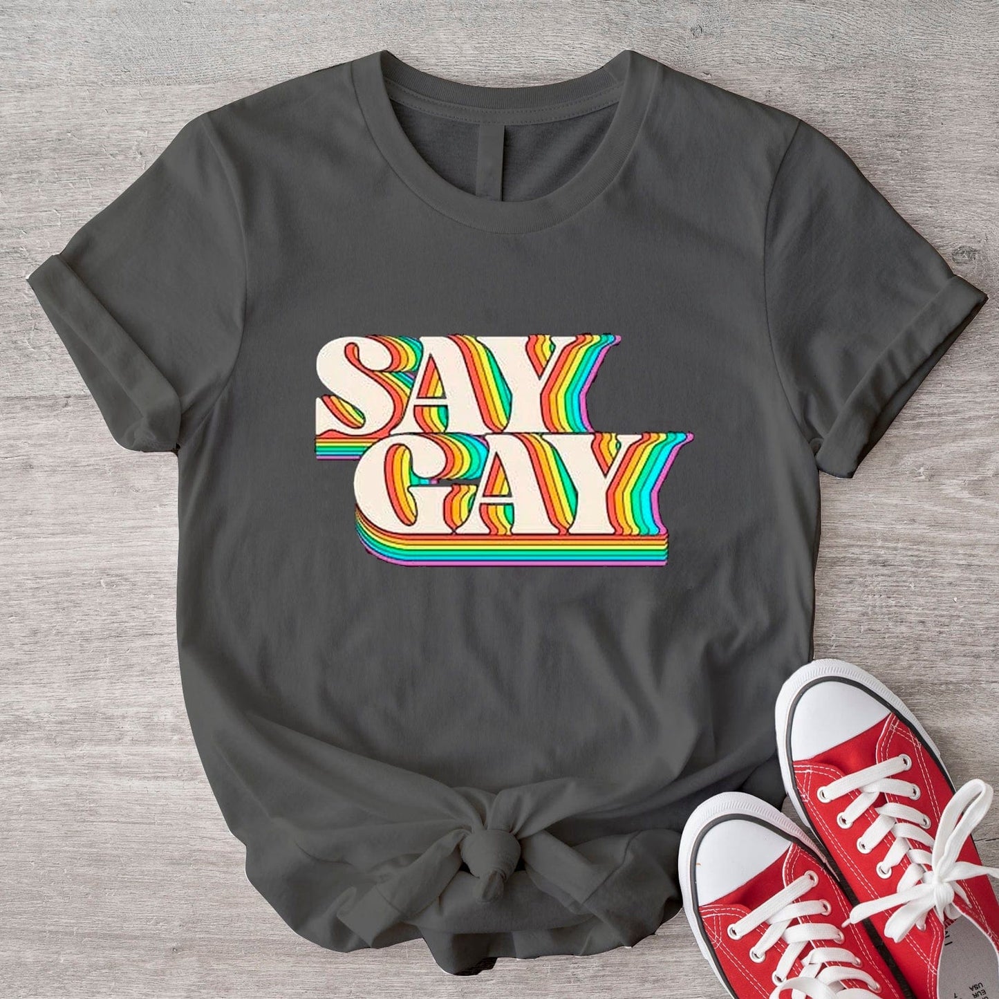 Camiseta LGBT con mensaje "Orgullo Gay"