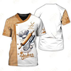 Camiseta de panadero personalizada: diseño refinado de batidor y rodillo sobre blanco clásico