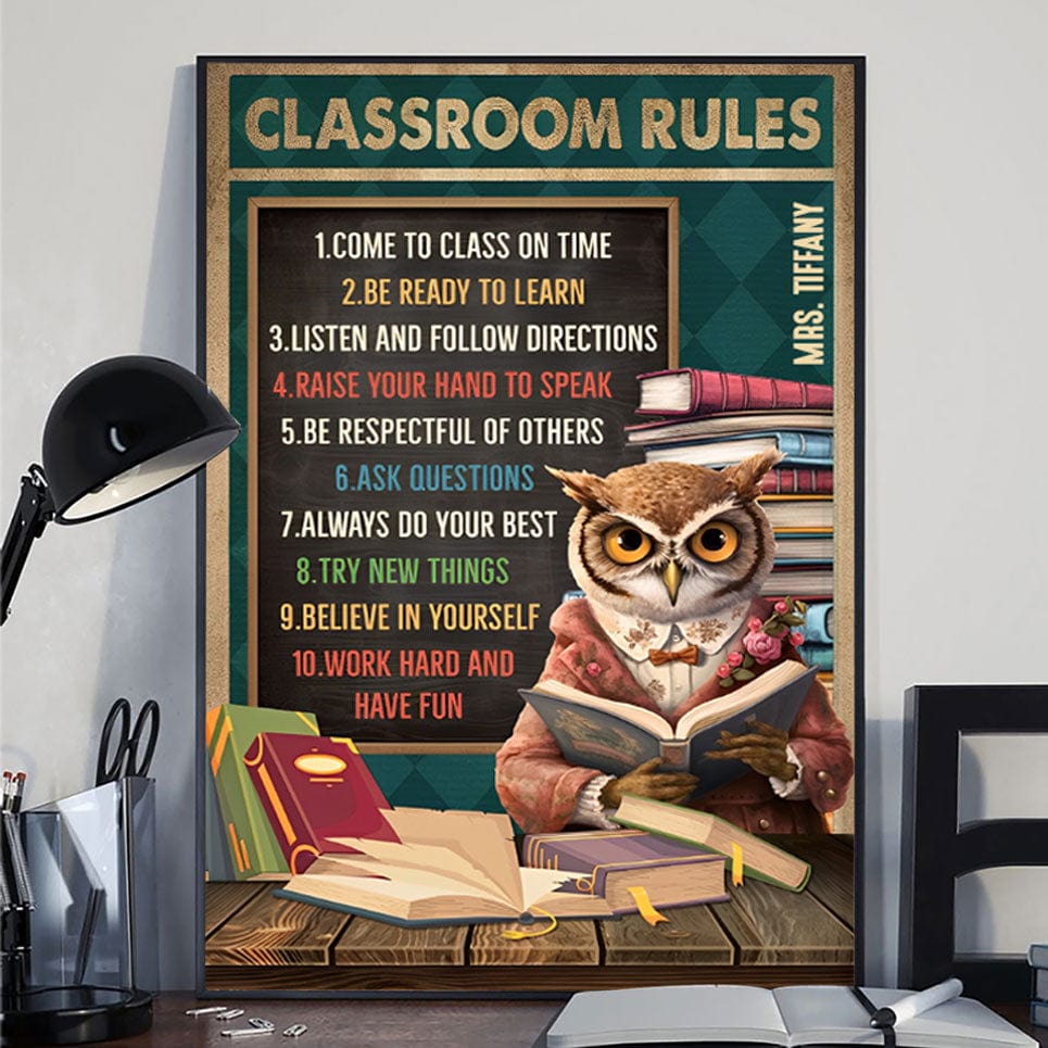 Lienzo y póster personalizados para profesores: donde el gato búho con un libro despierta nuestra búsqueda de sabiduría