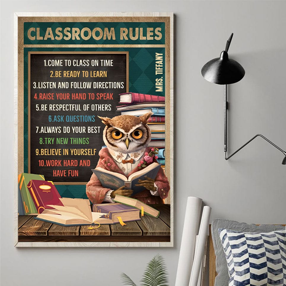 Lienzo y póster personalizados para profesores: donde el gato búho con un libro despierta nuestra búsqueda de sabiduría