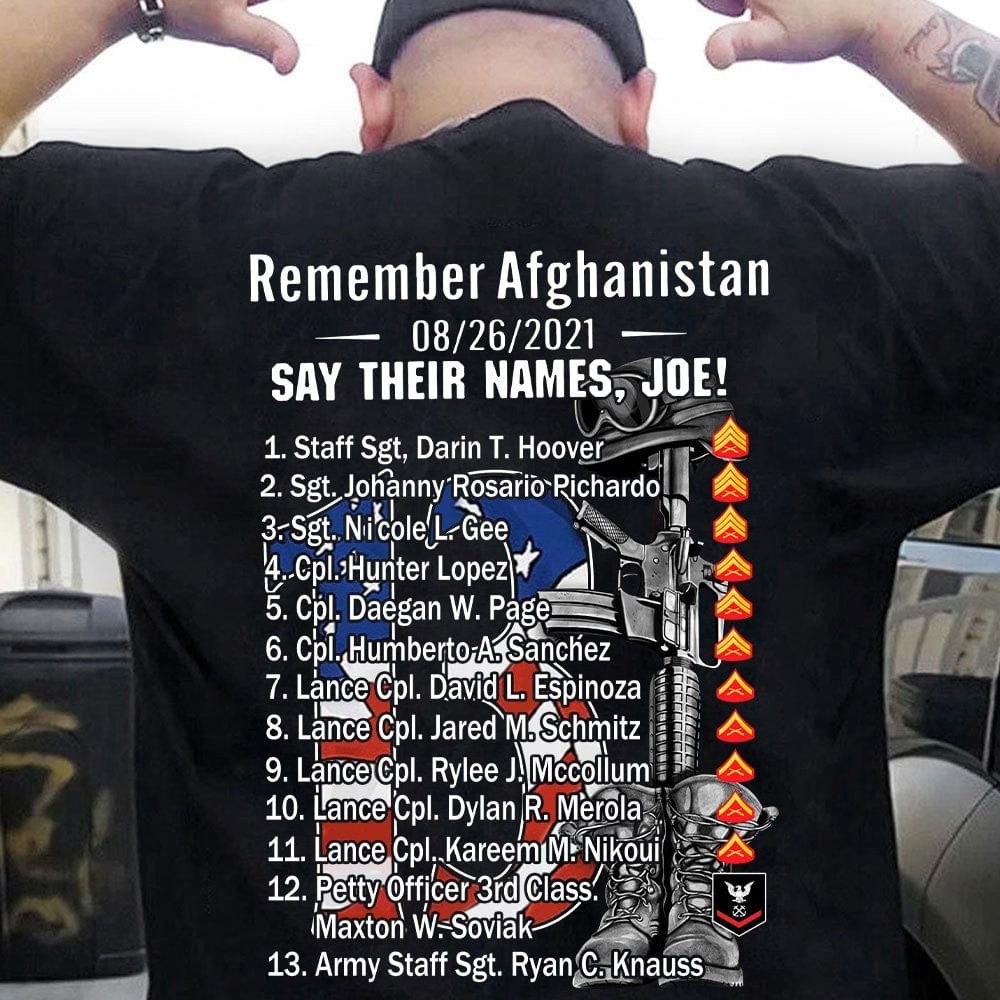 Recuerde Afganistán 26/08/2021 Diga sus nombres Camisetas de veteranos de Joe