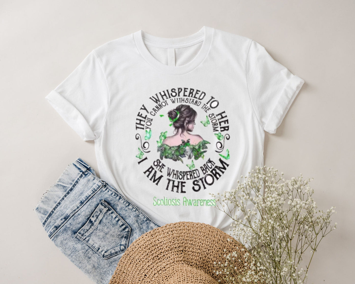 Le susurraron "Soy la tormenta" Camiseta de concienciación sobre la escoliosis