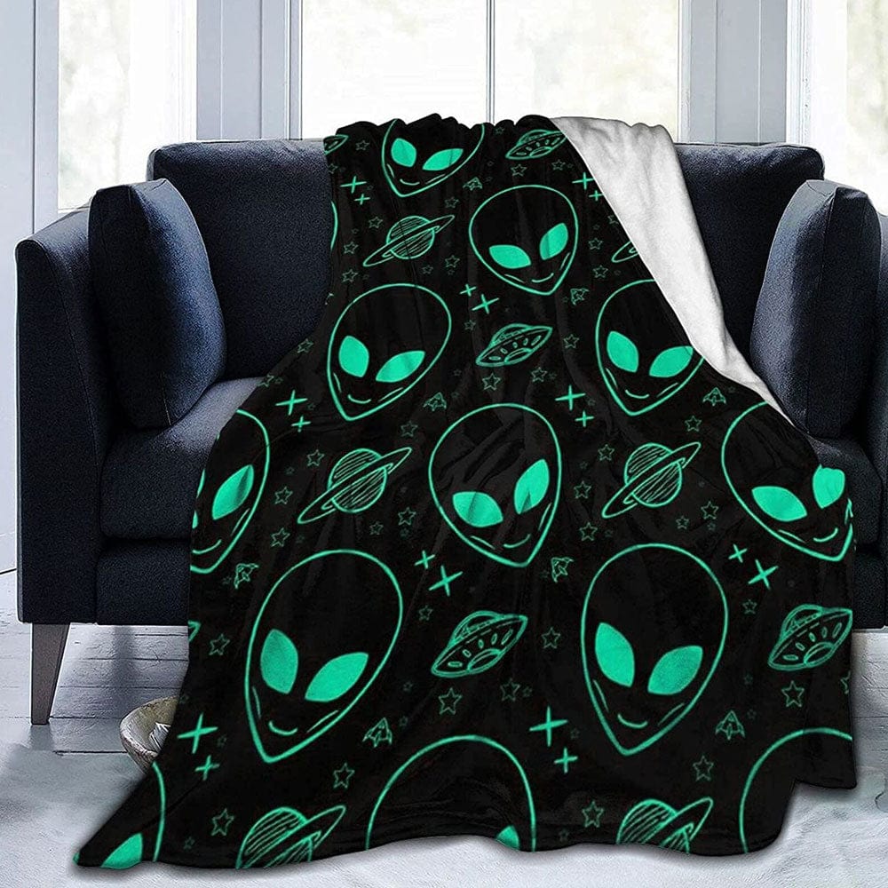 Alien Pattern Fleece & Sherpa Blanket