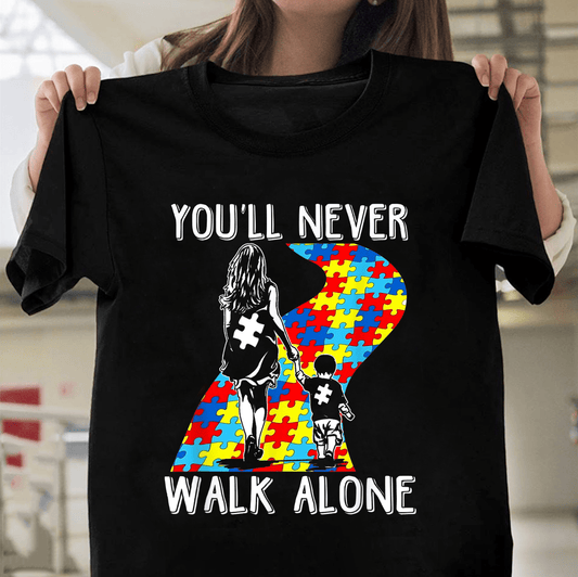 Camiseta de mamá autista "Nunca caminarás sola"
