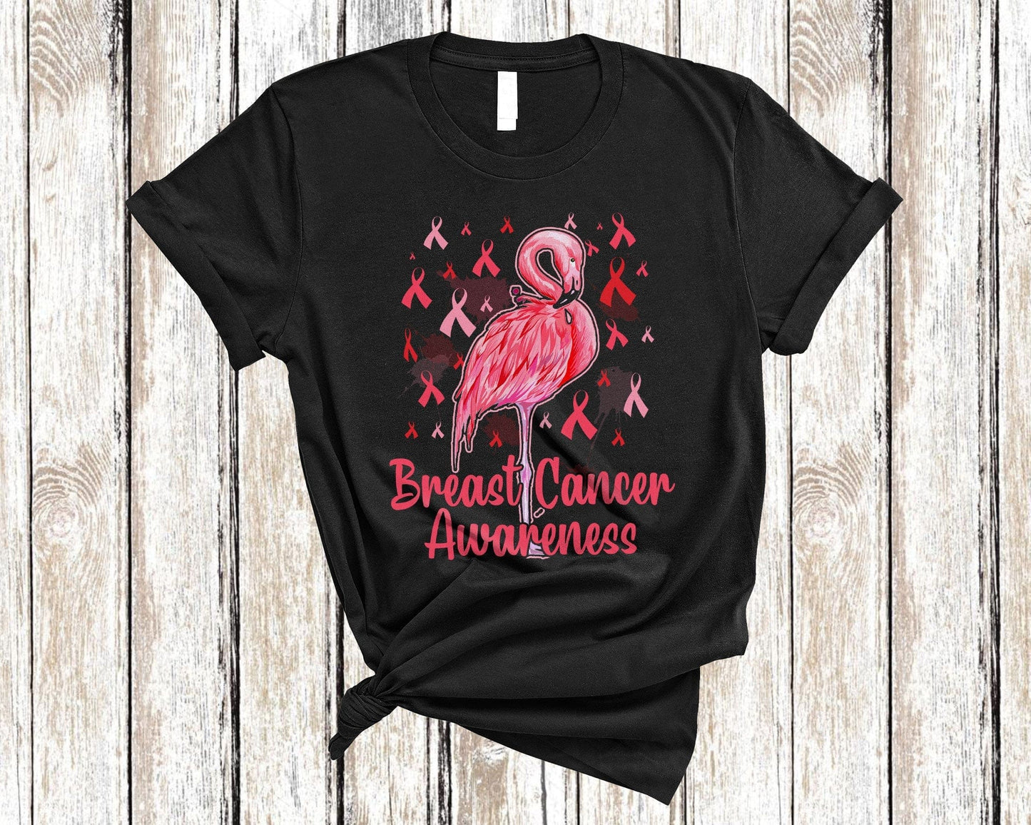Camiseta con flamencos para concienciar sobre el cáncer de mama