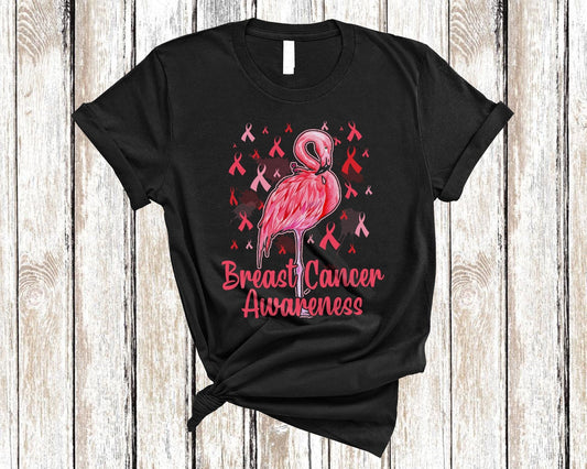 Camiseta con flamencos para concienciar sobre el cáncer de mama