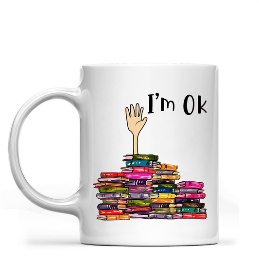 Taza para amantes de los libros "Estoy bien"