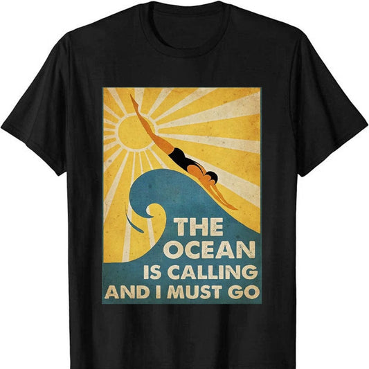 El océano me llama y debo ir a nadar Camisetas
