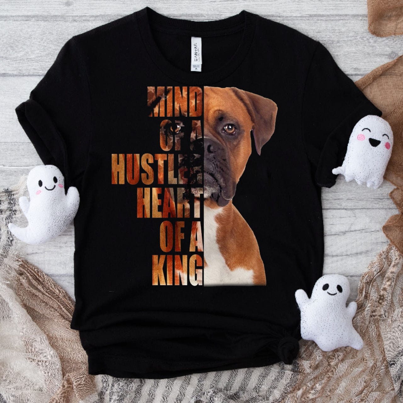 Camiseta de perro boxer con la mente de un estafador y el corazón de un rey