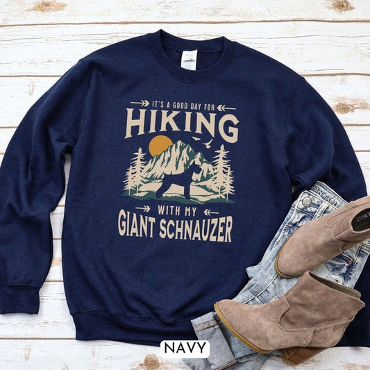 Es un buen día para hacer senderismo con mi camiseta de Schnauzer gigante