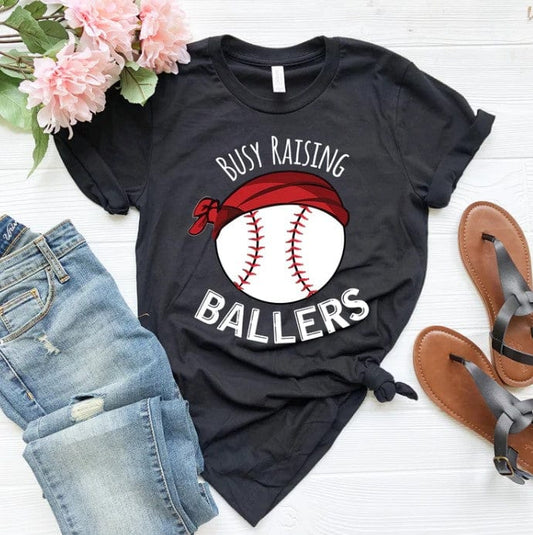 Camiseta de béisbol de Busy Raising Ballers