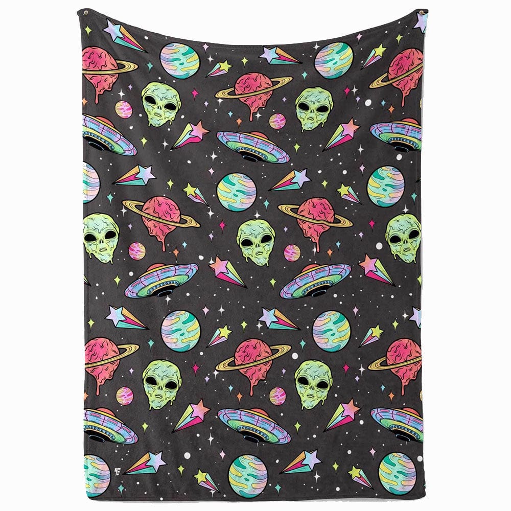 Alien Pattern Fleece & Sherpa Blanket