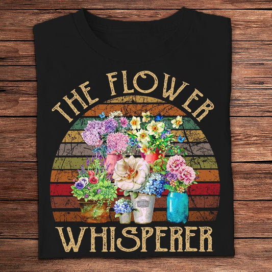 Camisetas de jardinería vintage de The Flower Whisperer