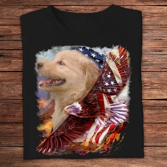 Camisetas con la bandera estadounidense, águila y golden retriever