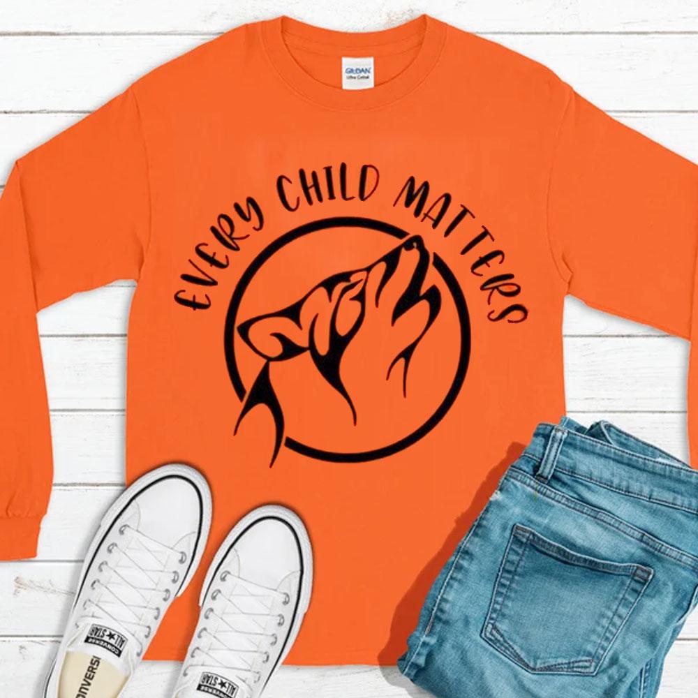 Cada niño importa, Día de la camiseta naranja Escuelas residenciales Wolf