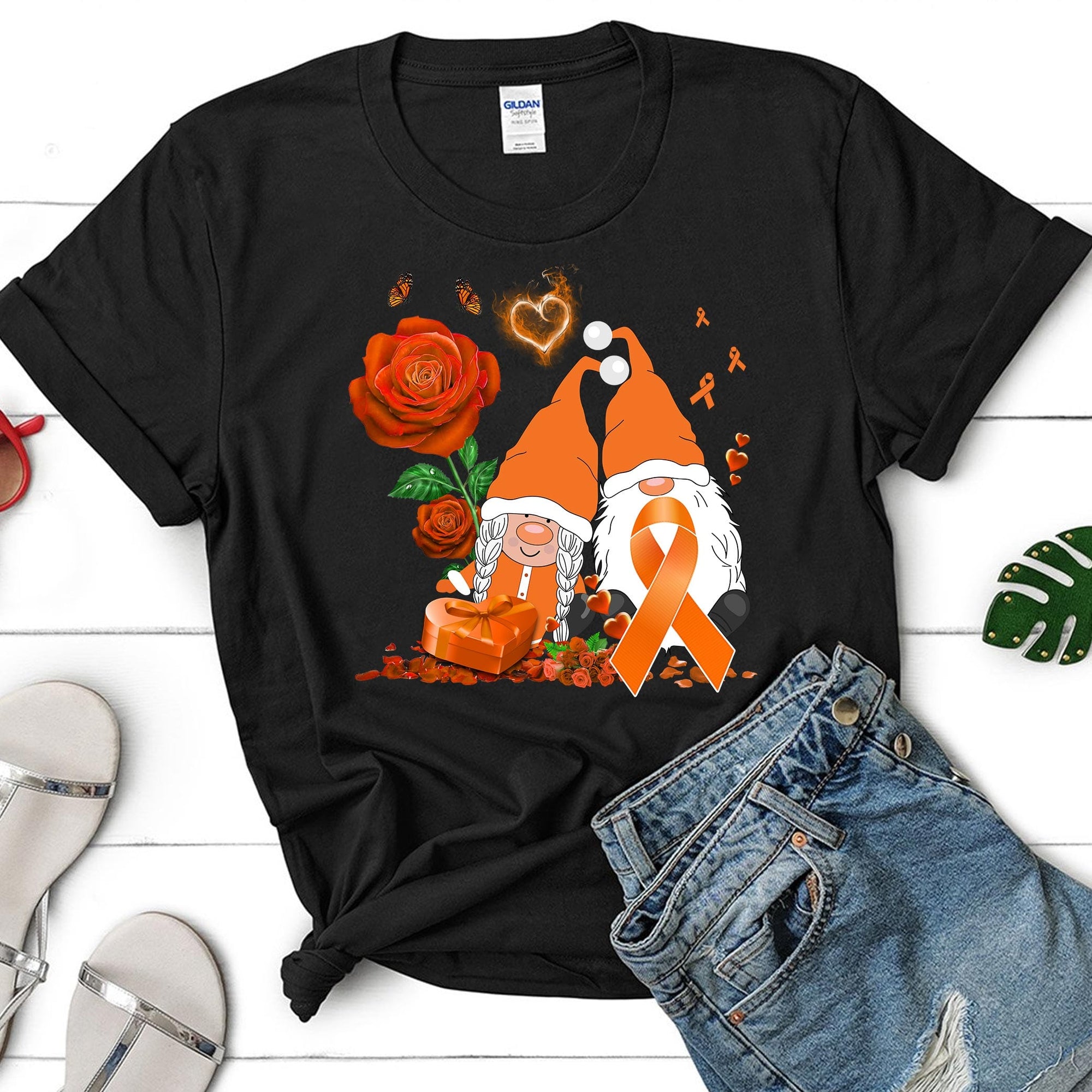 Camisetas de esclerosis múltiple con gnomos naranjas y lazo