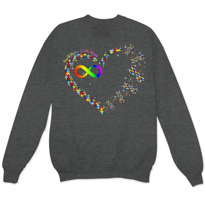 Camiseta de concienciación sobre el autismo, nunca caminarás solo con una pieza de rompecabezas con forma de corazón, libélula y arcoíris infinito