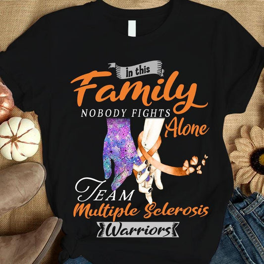 En familia nadie lucha solo, camiseta de concienciación del equipo de guerreros de esclerosis múltiple