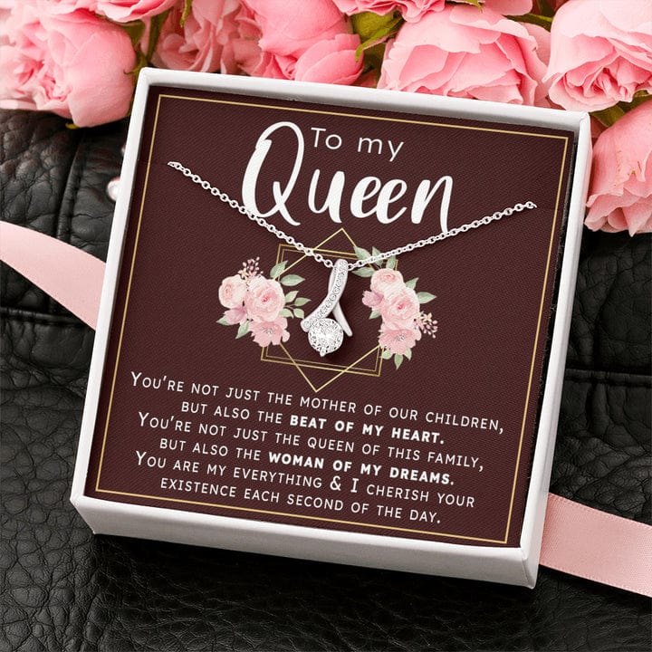 Christmas Gift to Wife Alluring Beauty Necklace - To My Queen You Are My Everything