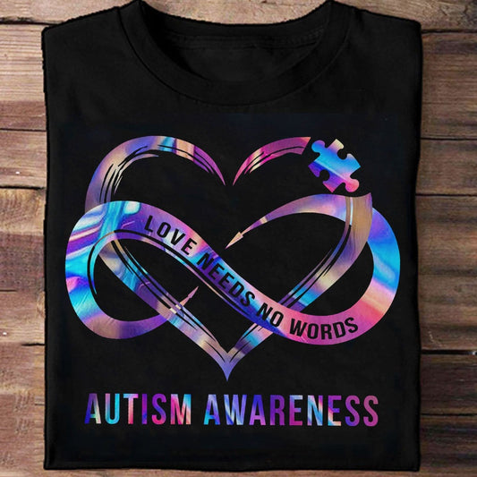 Camiseta de concienciación sobre el autismo "El amor no necesita palabras"
