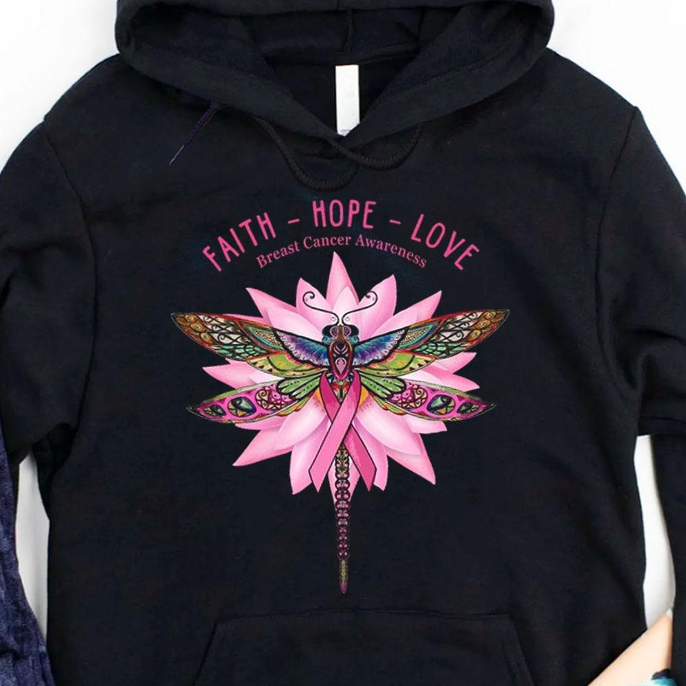 Sudadera con capucha y camiseta con mensaje "Fe, esperanza, amor" y "Libélula, loto" contra el cáncer de mama