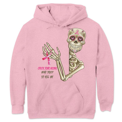 Revisa tus senos. La mía intentó matarme. Camisetas de esqueletos sobre cáncer de mama.