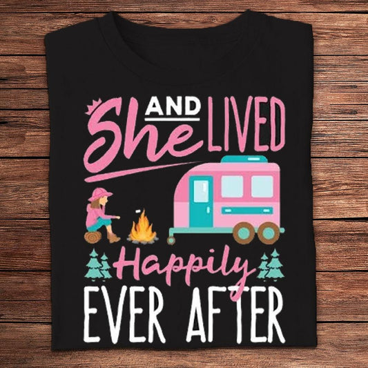 Y ella vivió feliz para siempre Camiseta de camping