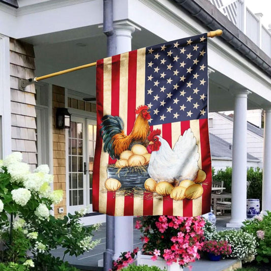 Gallinero y bandera de jardín con diseño de gallina y gallo americanos