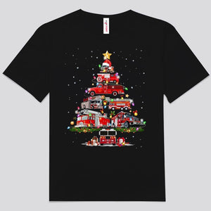 Camión de bomberos, árbol de Navidad, camisetas de bomberos