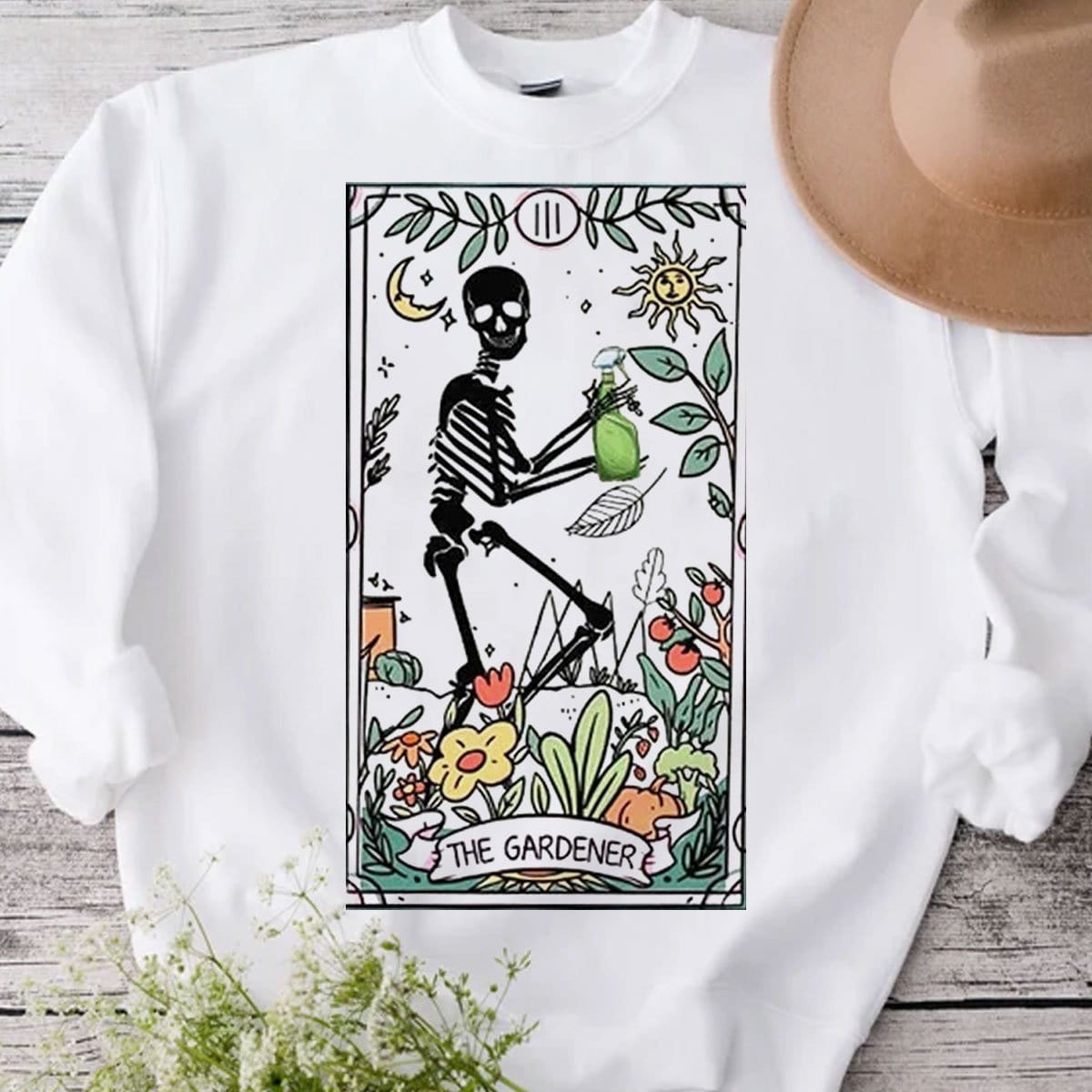 Camisetas divertidas de jardinería con esqueleto de jardinero