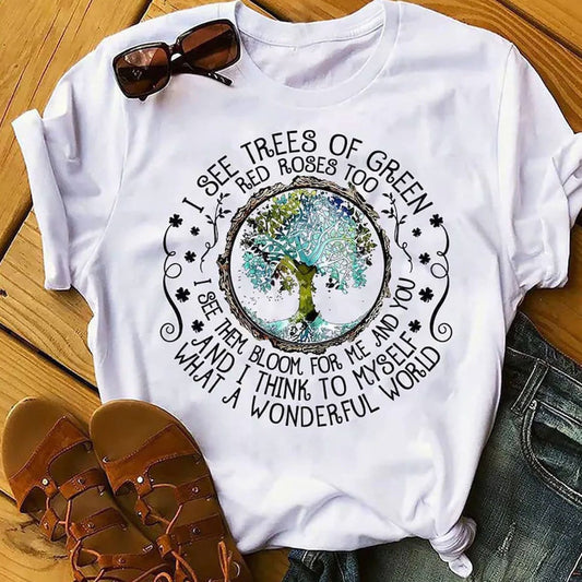 Veo árboles de color verde. Camiseta hippie