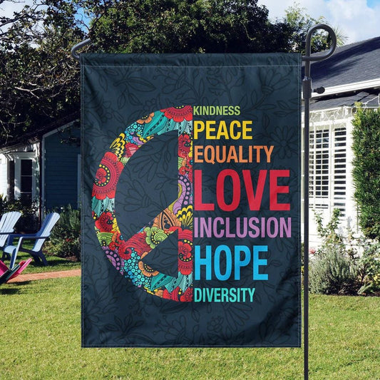 Amabilidad Paz Igualdad Amor Inclusión Esperanza Diversidad, Casa y jardín con bandera hippie