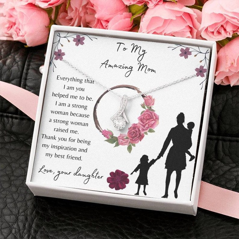 Collar para mi increíble mamá de parte de mi hija: Soy una mujer fuerte porque una mujer fuerte me crió