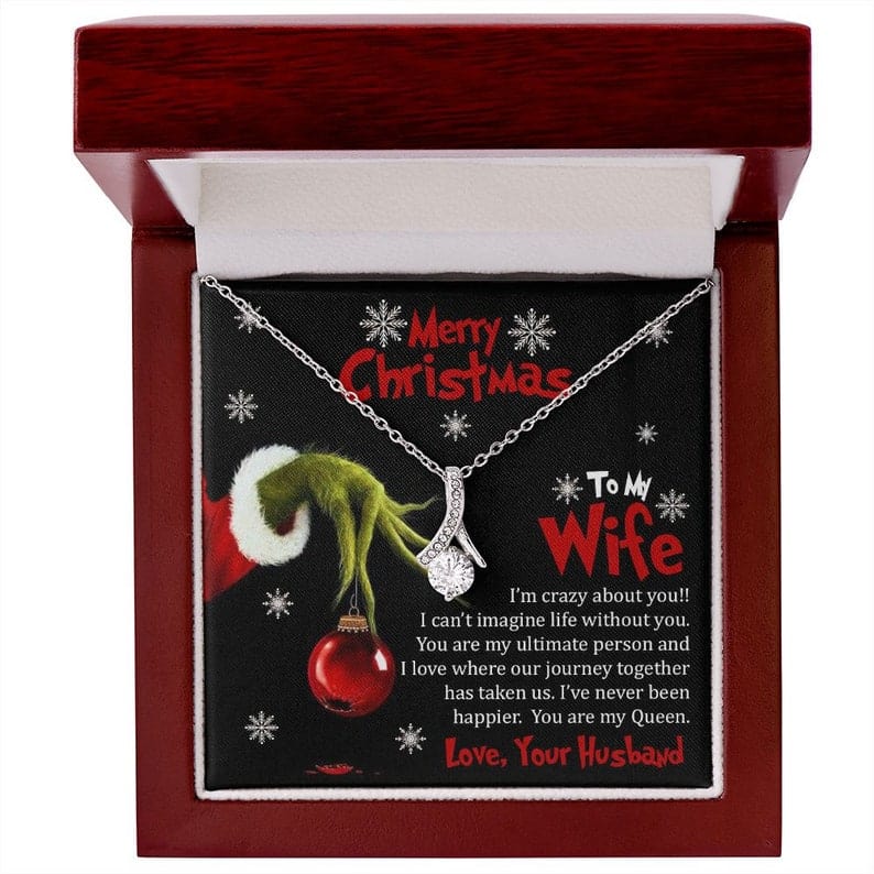 Merry Christmas To My Wife Necklace - You're My Queen I Love Where Our Journey Together Has Taken Us