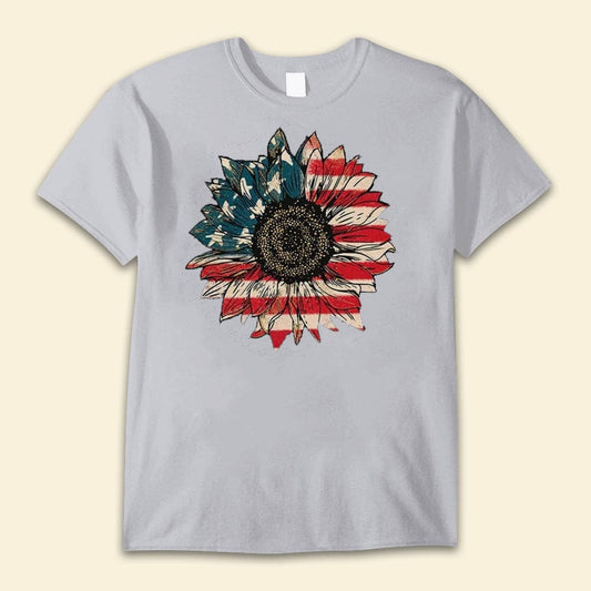 Camisetas con la bandera estadounidense y girasoles para el Día de la Independencia