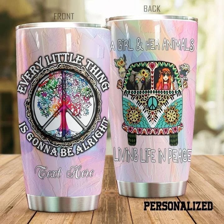 Una niña y animales viviendo la vida en paz Vaso hippie personalizado