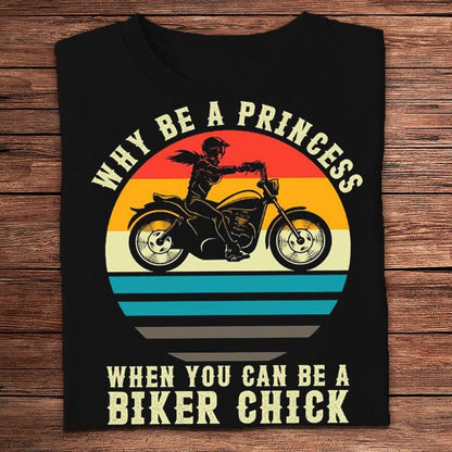¿Por qué ser una princesa cuando puedes ser una chica motera? Camisetas de motociclista vintage