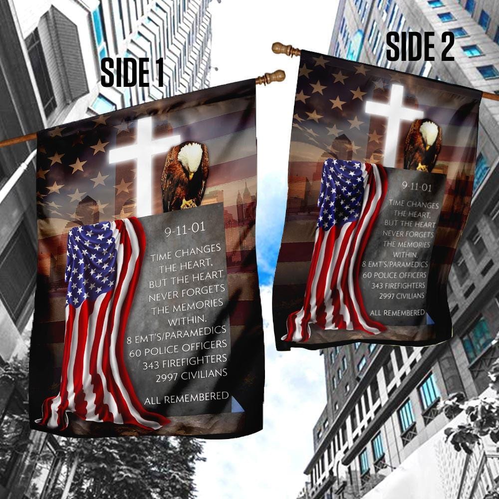 9-11-01 Todos recordados Eagle Police Flag House &amp; Garden