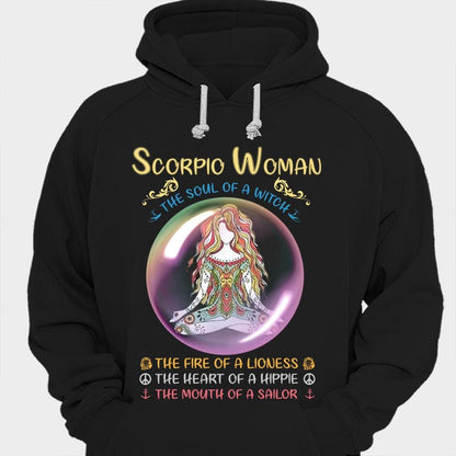 Camisetas hippies de mujer escorpio alma de bruja corazón