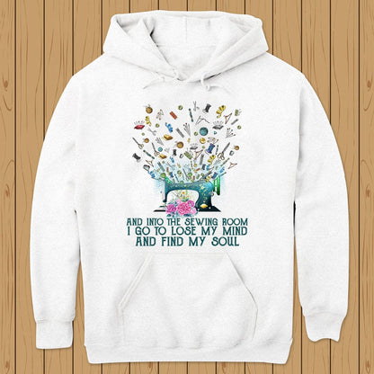 Entro al cuarto de costura para perder la cabeza y encontrar mi alma. Camisas