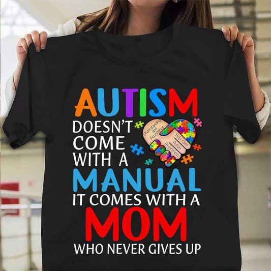 Camiseta de mamá autista, el autismo no viene con manual, pieza de rompecabezas unida a la mano sthaaut044